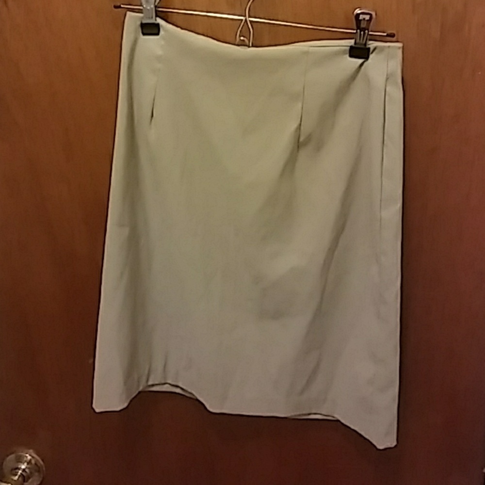 Natural green mini skirt